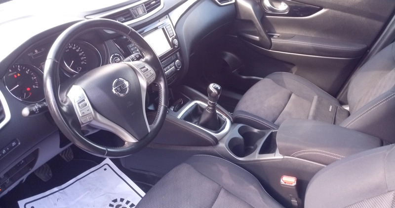 Nissan Qashqai cena 47700 przebieg: 133000, rok produkcji 2014 z Chełmno małe 154